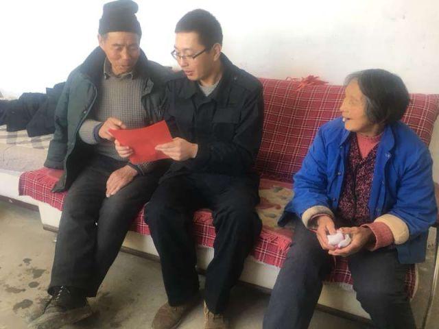 智能问答网页小王没来是工作全是小李的,小王来了,领导就让小李把扫描的部分全部给小王做,这个工作到底的谁的?,快速解答你的问题【小王没来是工作全是小李的,小王来了,领导就让小李把扫描的部分全部给小王做,这个工作到底的谁的?】