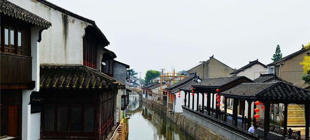移动的滚轮